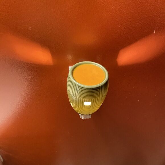 SCENTSY Green Bamboo Wall Plug-In Warmer Night Light +4 ScentBars LEMON LAVENDER - Picture 5 of 9